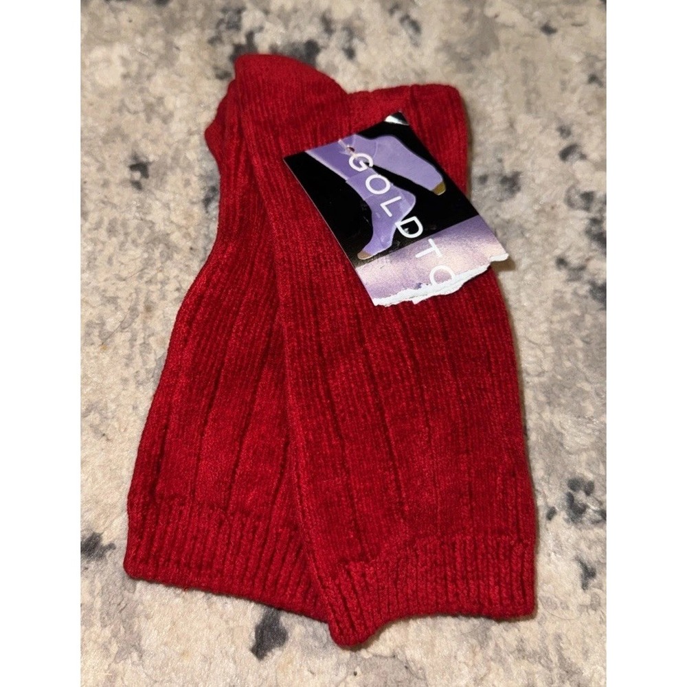 GOLD TOE Women's Pair  Red Soft Cable Soft Mid Socks New